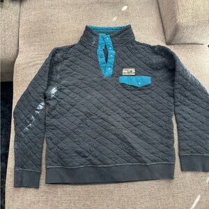 Patagonia Quilted Pullover - Black and Teal